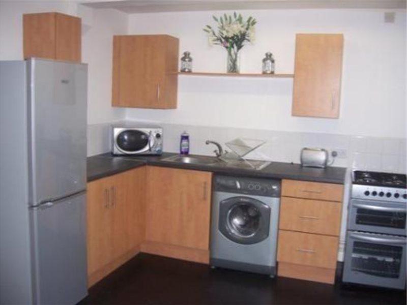 Oyo Arinza Apartments, 3*